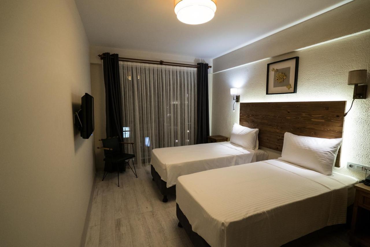 8 Rooms Hotel Gelibolu Exterior photo